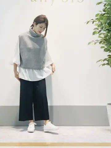 ANY SIS 岡本 コーディネート画像