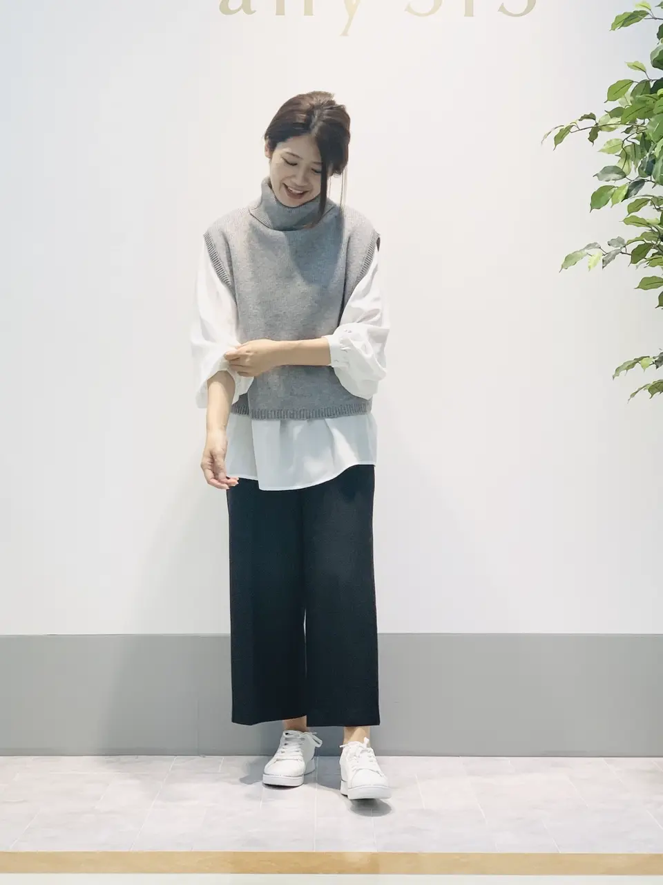 ANY SIS 岡本 コーディネート画像