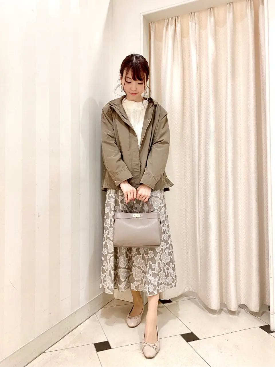 ANY SIS 金井 コーディネート画像