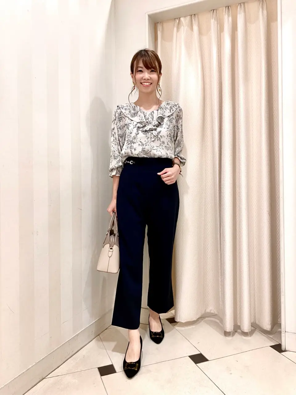 ANY SIS 金井 コーディネート画像