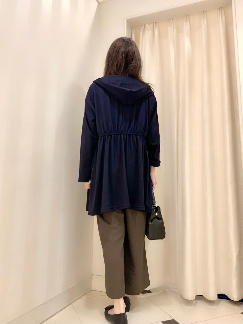 ANY SIS 金井 コーディネート画像