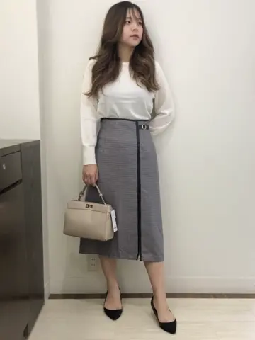 ANY SIS スタッフ コーディネート画像