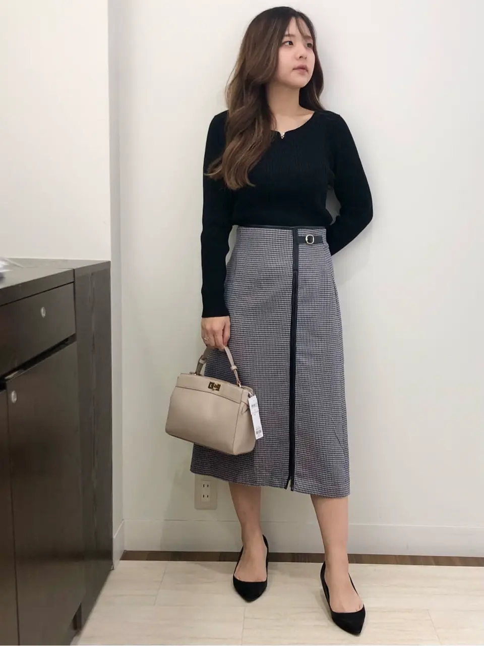 ANY SIS スタッフ コーディネート画像