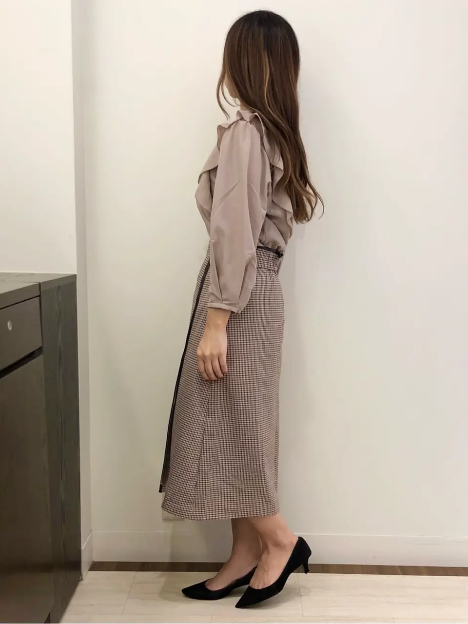 ANY SIS スタッフ コーディネート画像