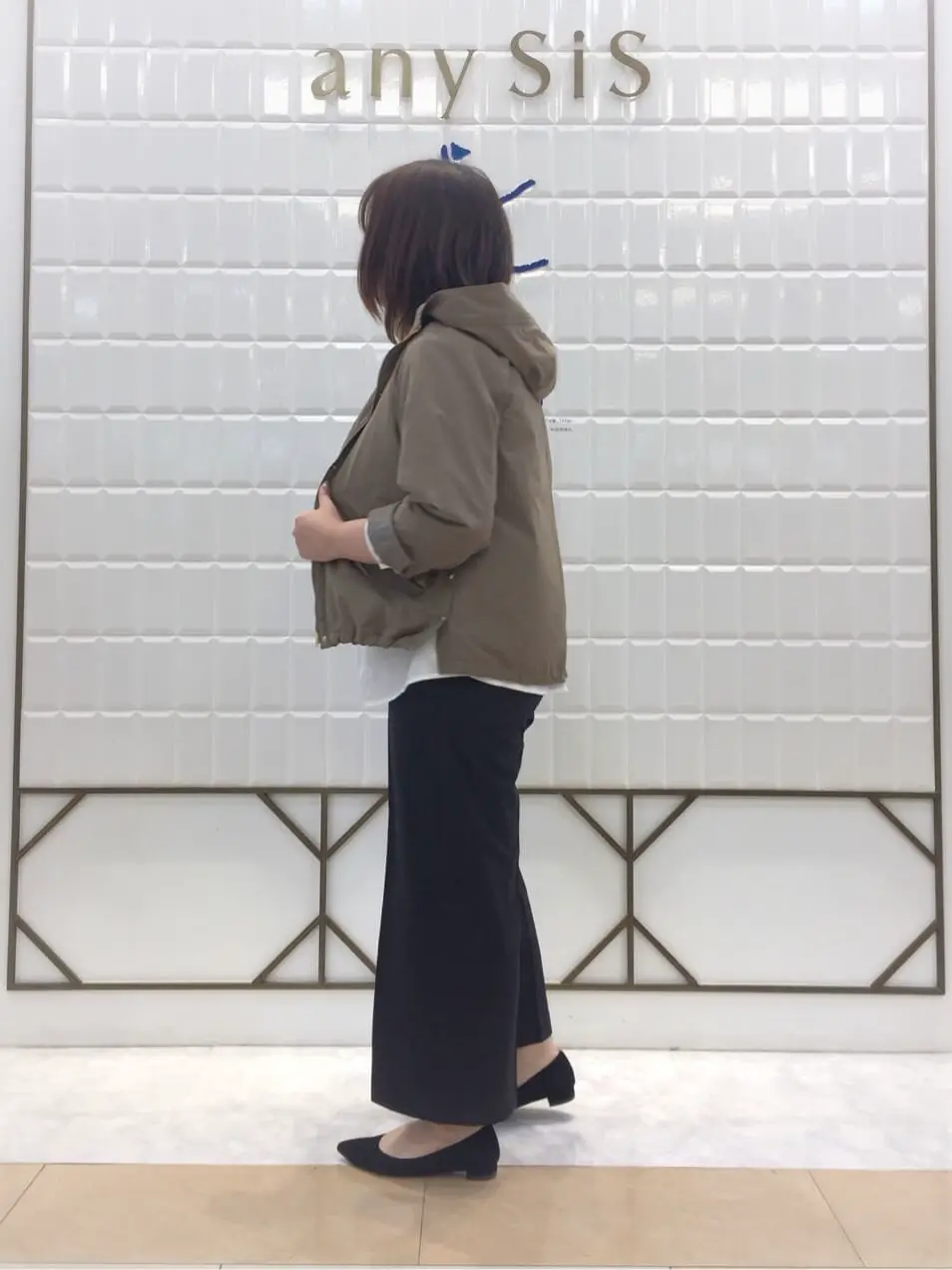 ANY SIS 西田 コーディネート画像