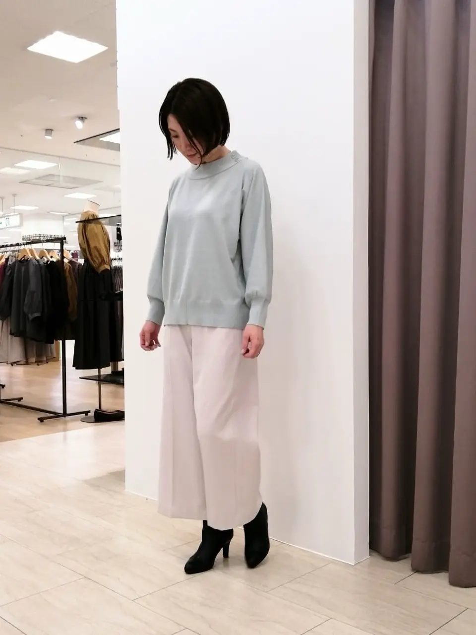 ANY SIS N コーディネート画像