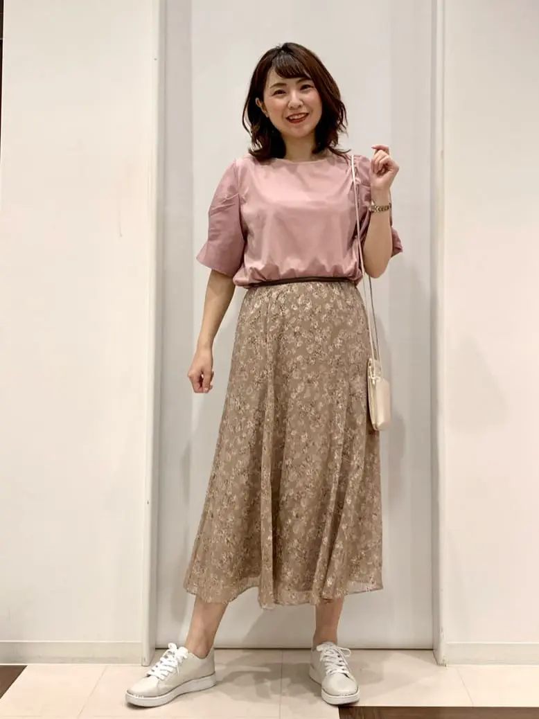 ANY SIS 横田 コーディネート画像