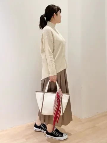 ANY SIS 小西 コーディネート画像