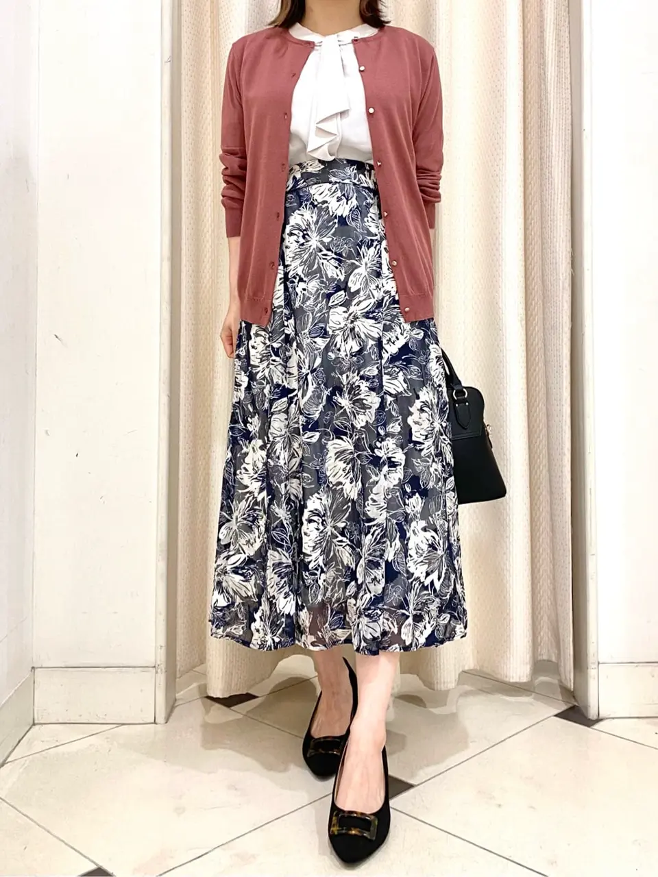 ANY SIS 横尾 コーディネート画像