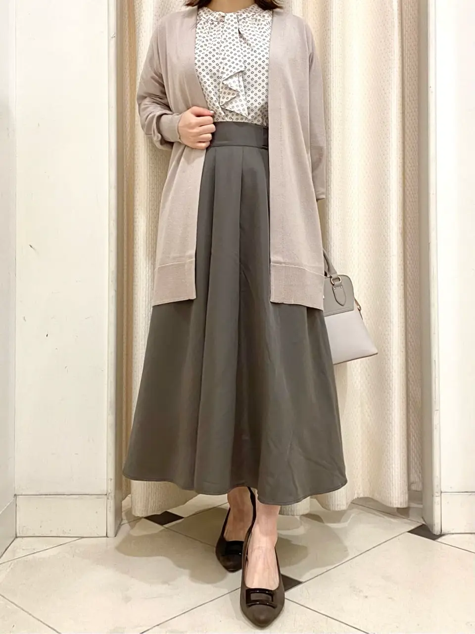 ANY SIS 横尾 コーディネート画像