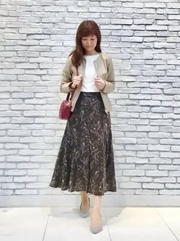 ANY SIS スタッフ コーディネート画像