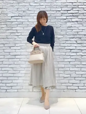 ANY SIS スタッフ コーディネート画像