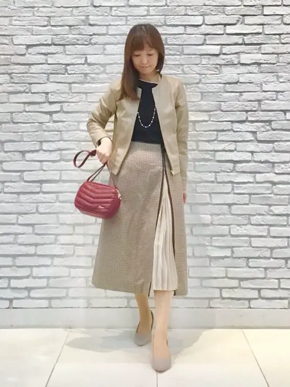 ANY SIS スタッフ コーディネート画像