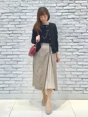 ANY SIS スタッフ コーディネート画像