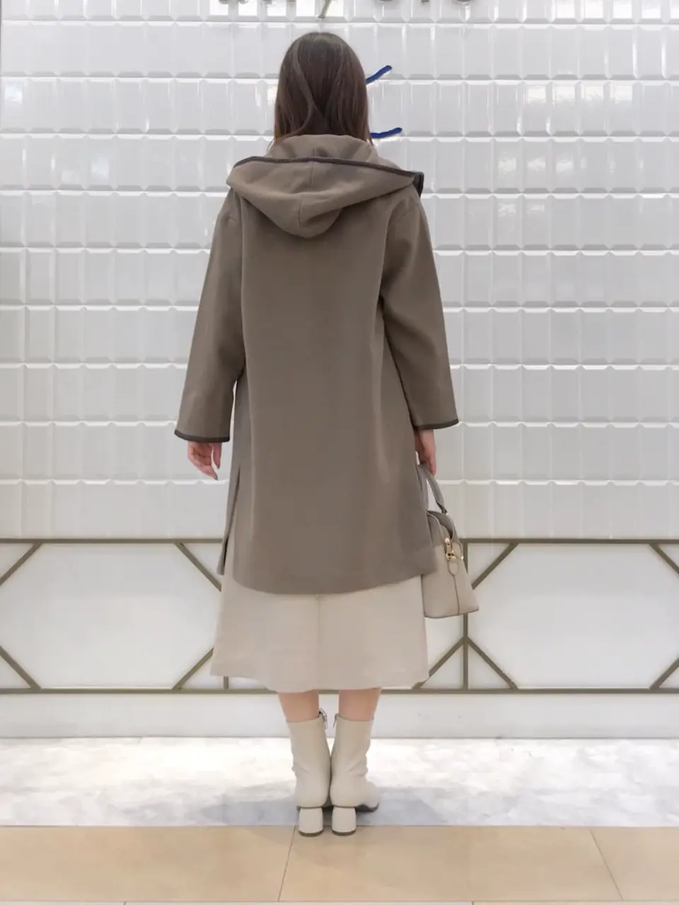 ANY SIS 上田 コーディネート画像