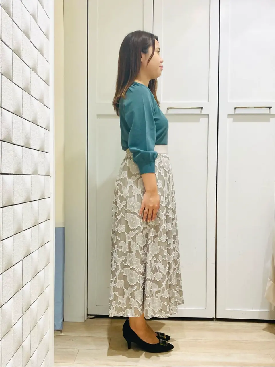 ANY SIS スタッフ コーディネート画像