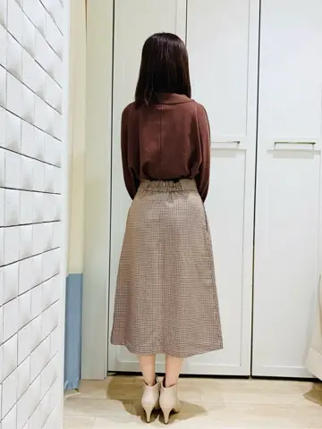 ANY SIS スタッフ コーディネート画像