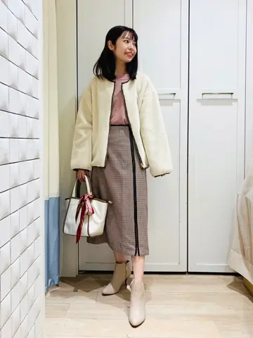 ANY SIS スタッフ コーディネート画像