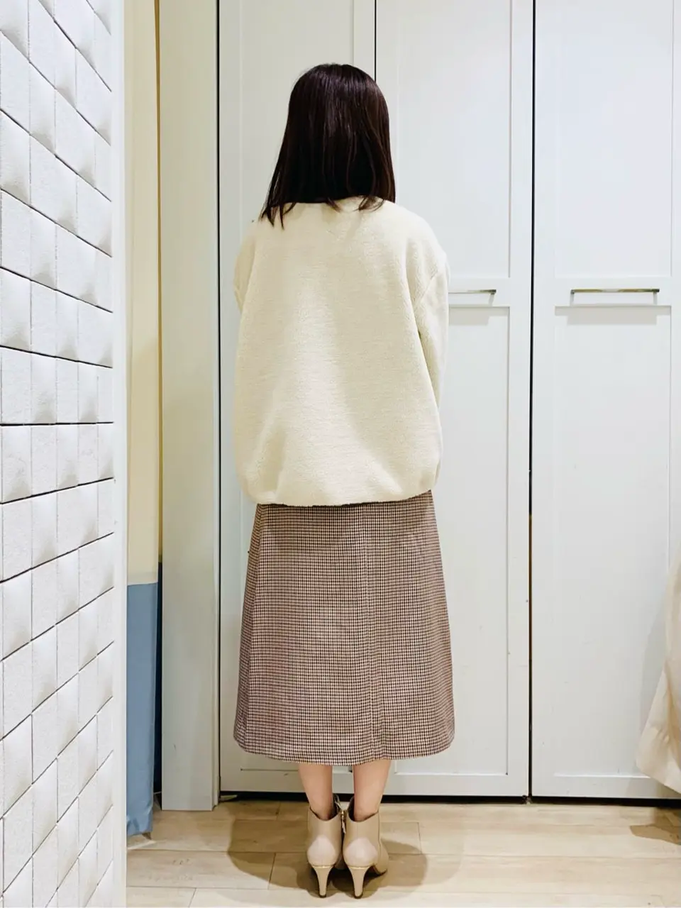 ANY SIS スタッフ コーディネート画像