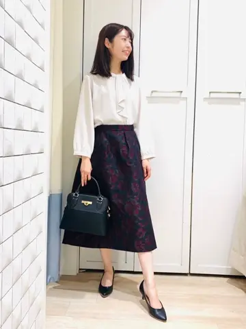 ANY SIS スタッフ コーディネート画像