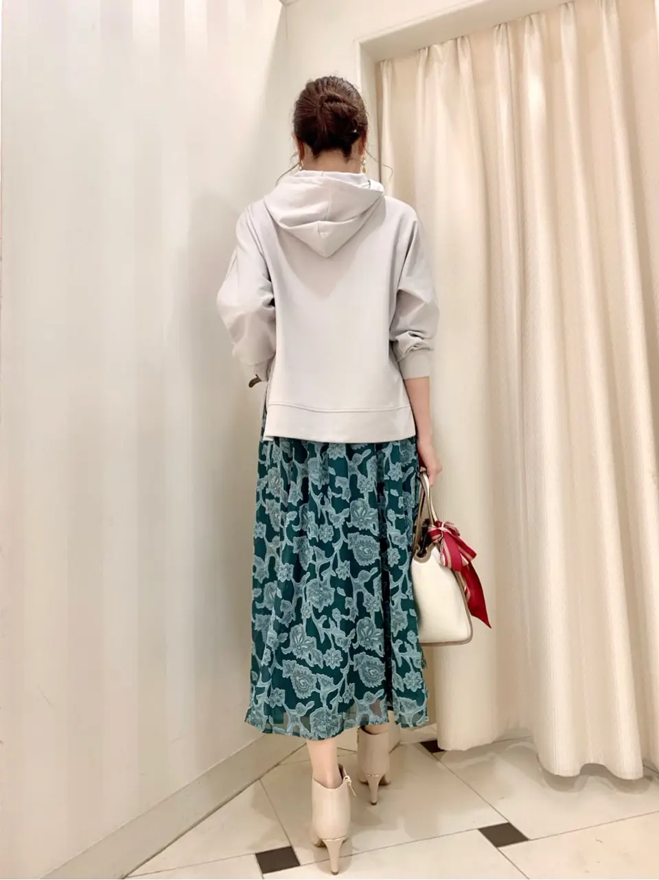 ANY SIS 金井 コーディネート画像