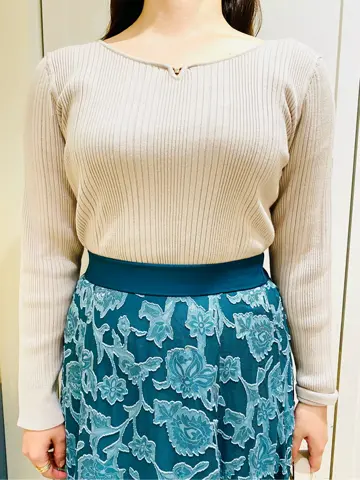 ANY SIS 藤田 コーディネート画像