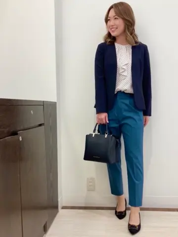 ANY SIS スタッフ コーディネート画像