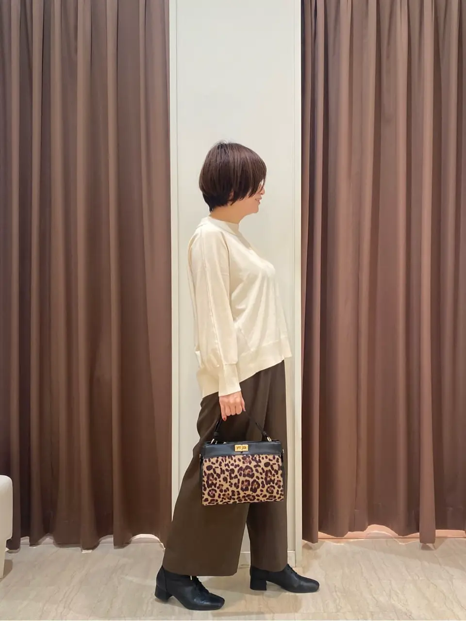 ANY SIS 岩本 コーディネート画像