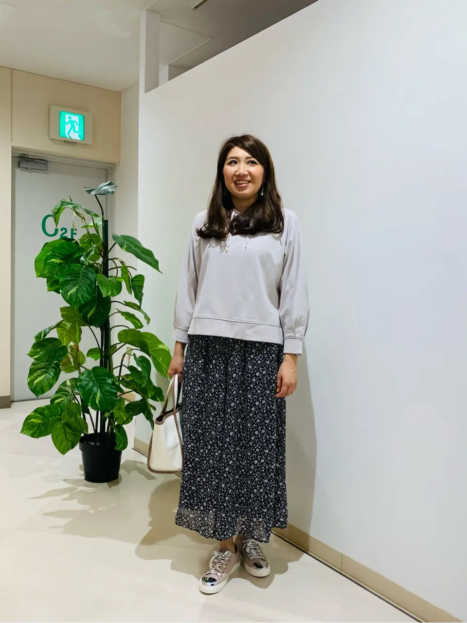 ANY SIS 石川 コーディネート画像