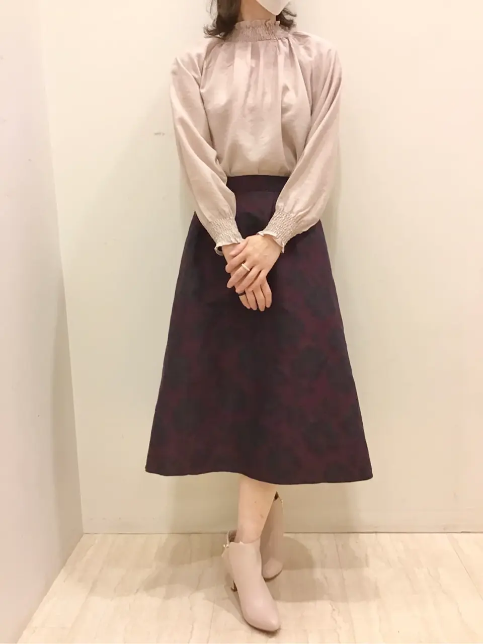 ANY SIS スタッフ コーディネート画像