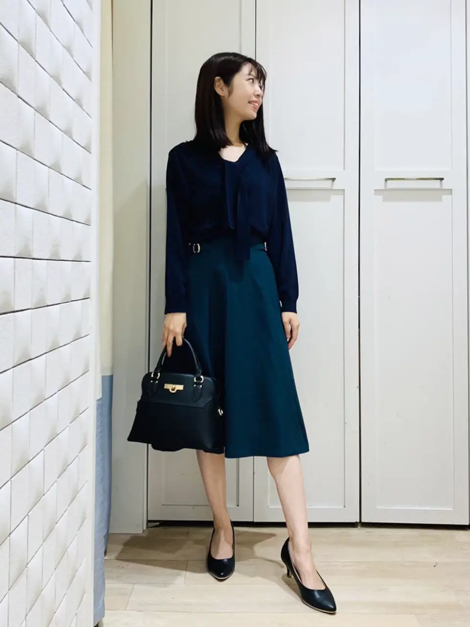 ANY SIS スタッフ コーディネート画像