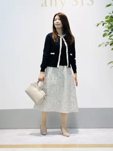 ANY SIS 岡本 コーディネート画像