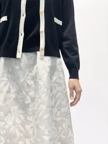 ANY SIS 岡本 コーディネート画像