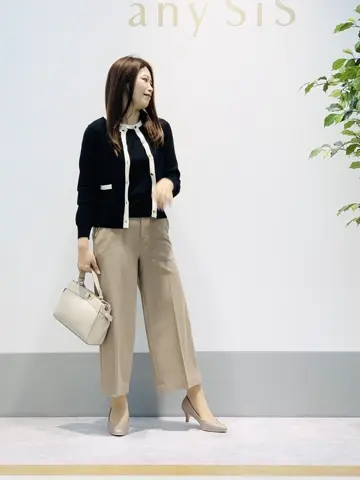 ANY SIS 岡本 コーディネート画像