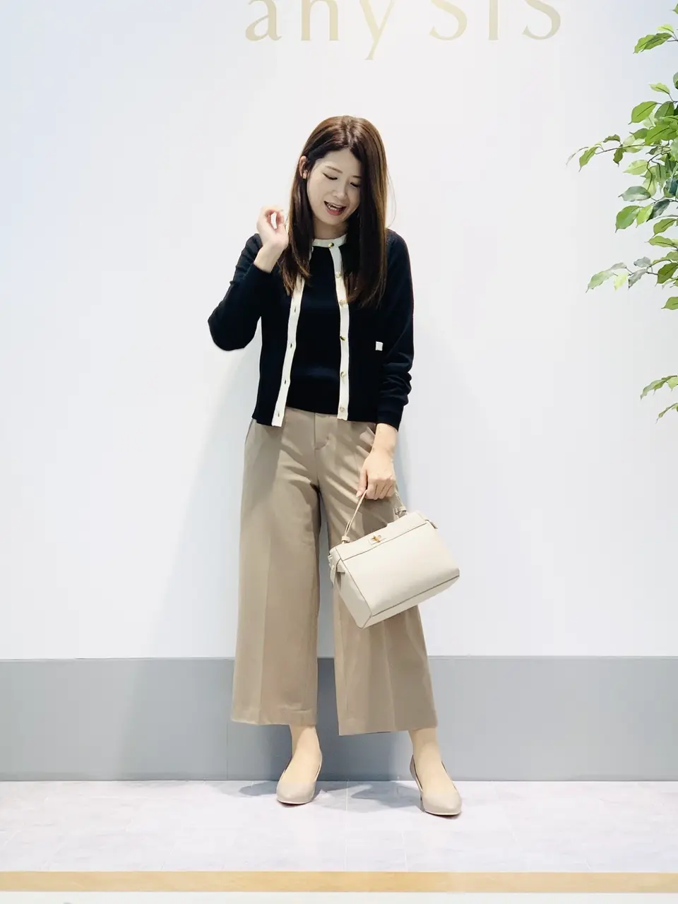 ANY SIS 岡本 コーディネート画像