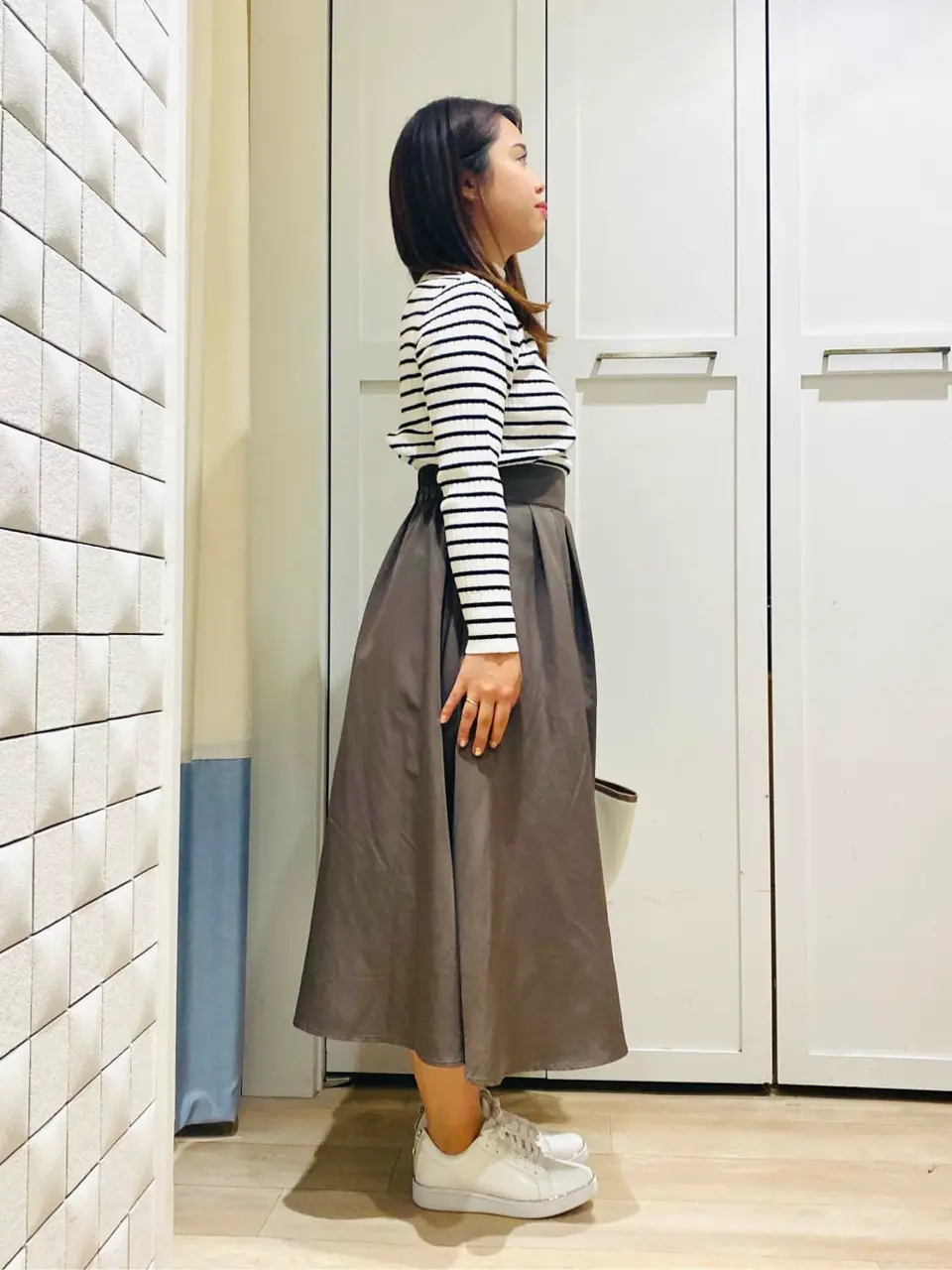 ANY SIS スタッフ コーディネート画像