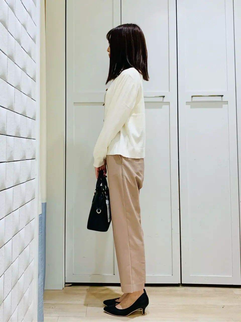 ANY SIS スタッフ コーディネート画像