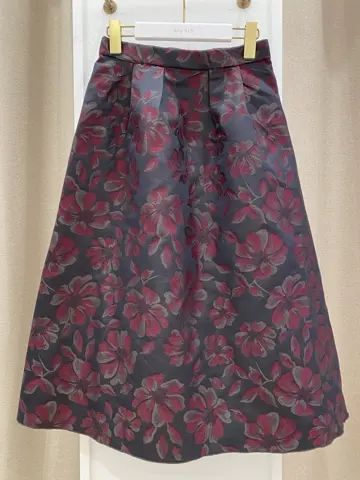 ANY SIS 瀬野 コーディネート画像