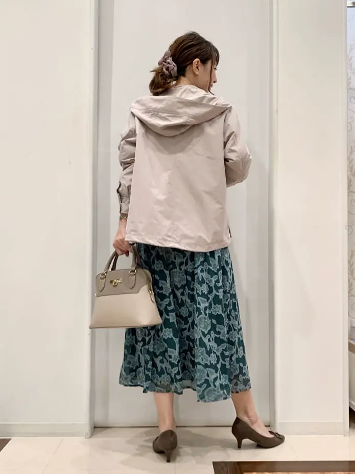 ANY SIS 横田 コーディネート画像