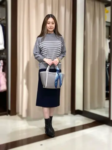 ANY SIS STAFF コーディネート画像