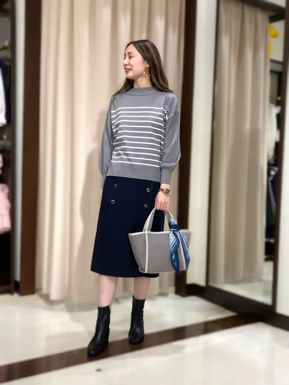 ANY SIS STAFF コーディネート画像