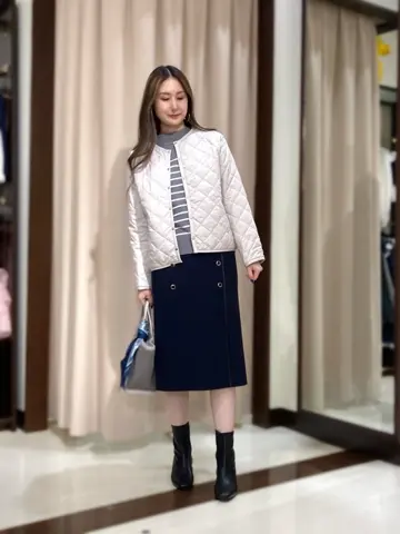 ANY SIS STAFF コーディネート画像