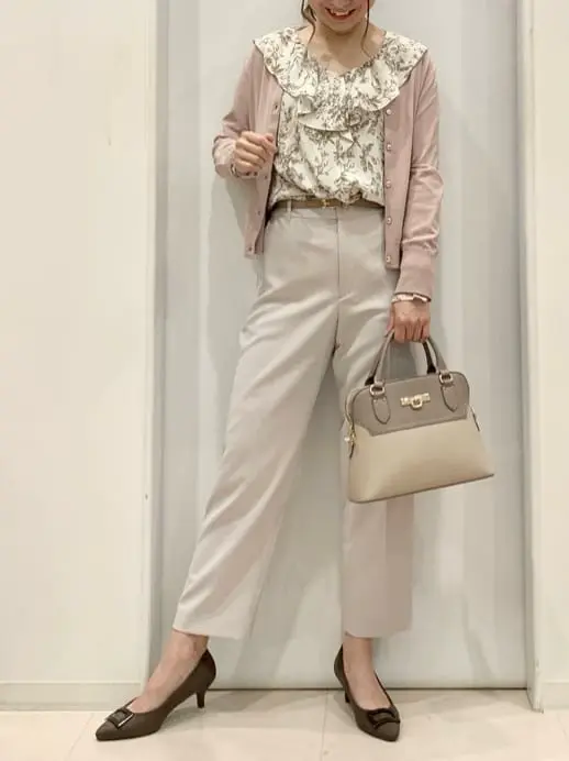 ANY SIS 横田 コーディネート画像