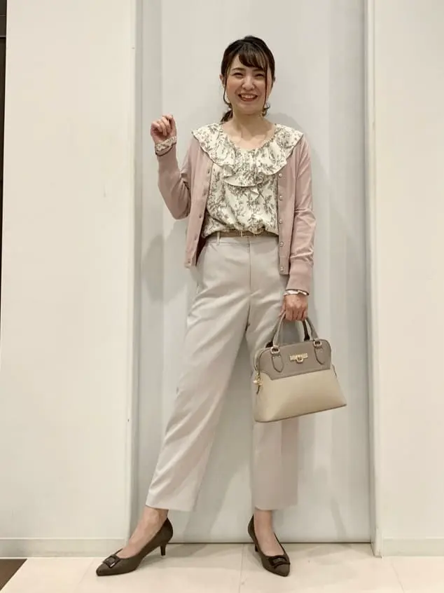 ANY SIS 横田 コーディネート画像