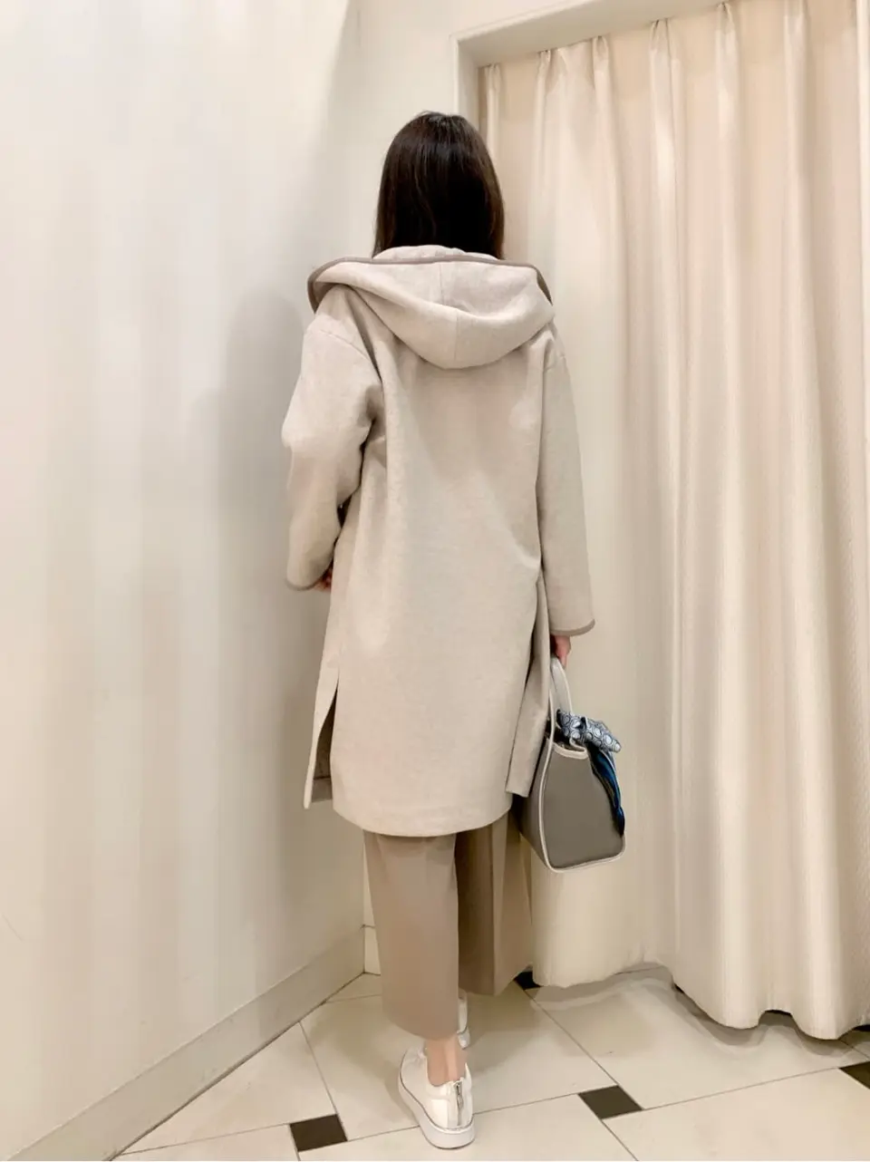 ANY SIS 金井 コーディネート画像