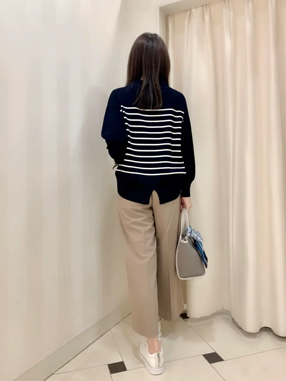 ANY SIS 金井 コーディネート画像