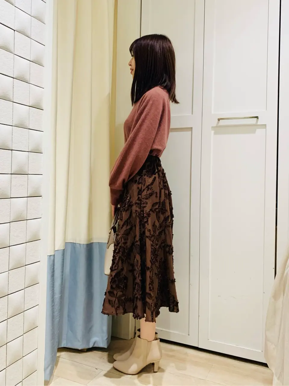 ANY SIS スタッフ コーディネート画像