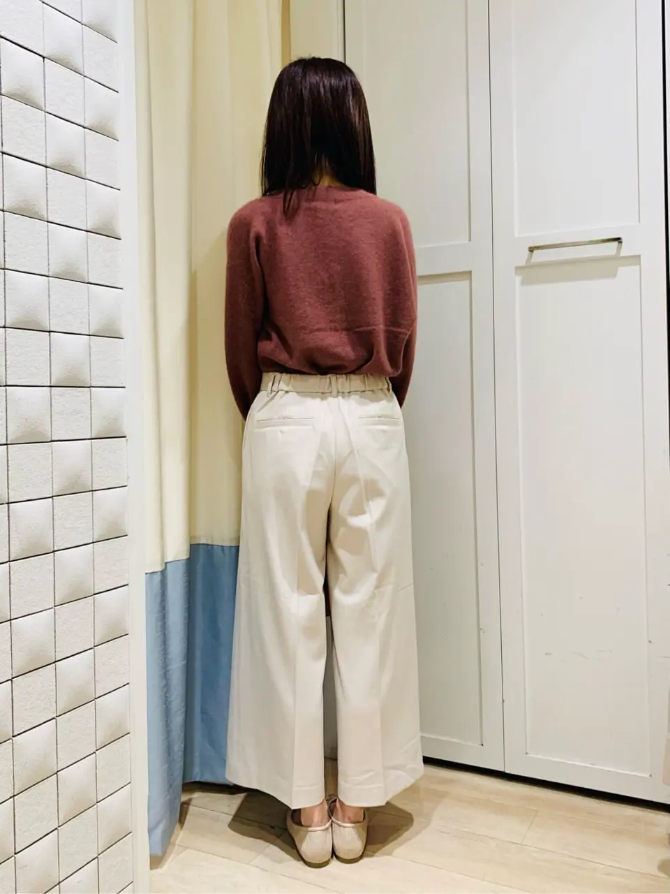 ANY SIS スタッフ コーディネート画像