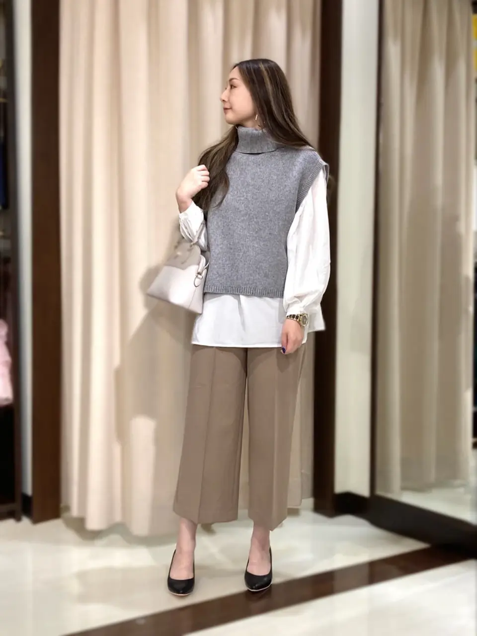 ANY SIS STAFF コーディネート画像