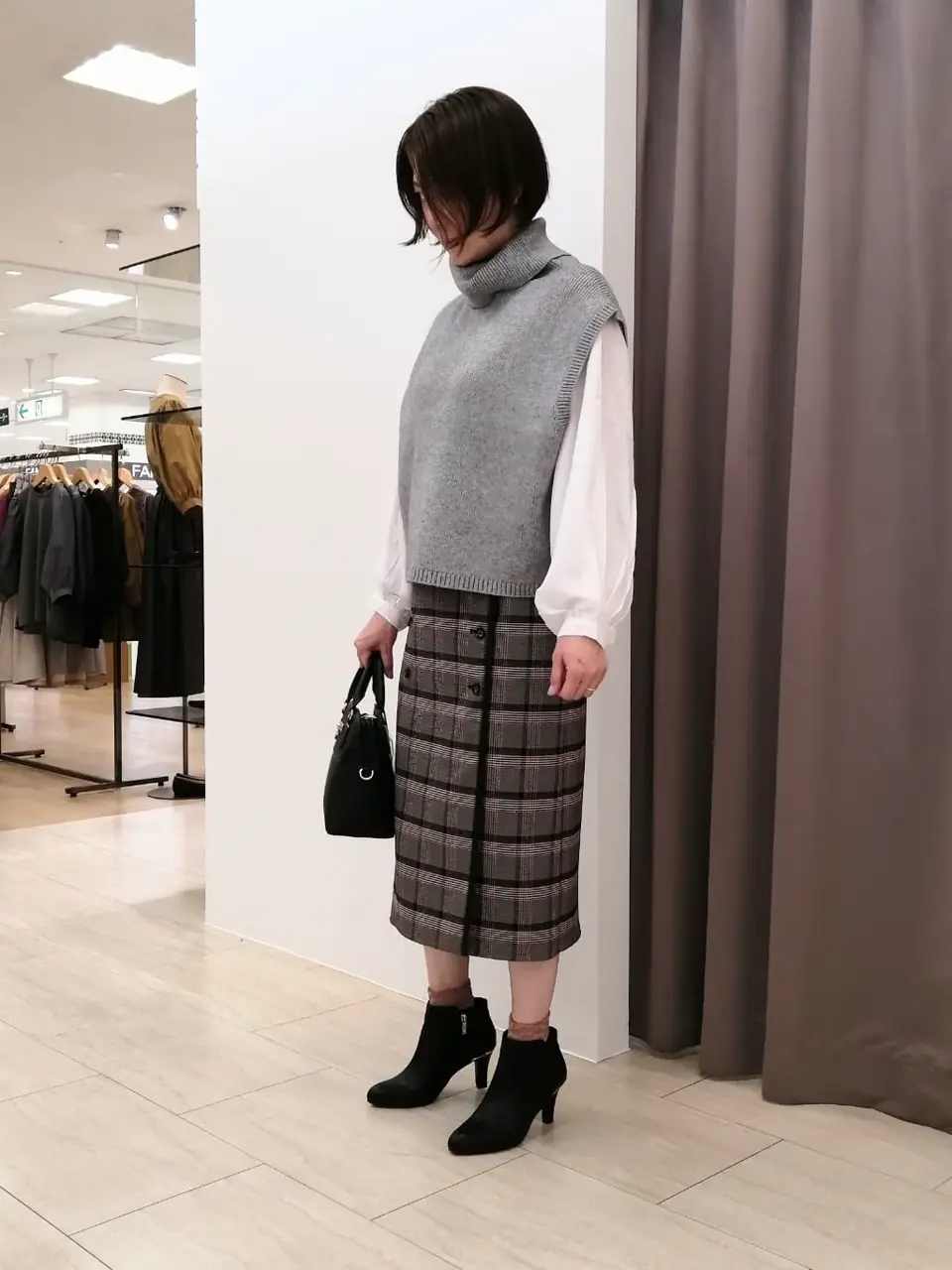 ANY SIS N コーディネート画像